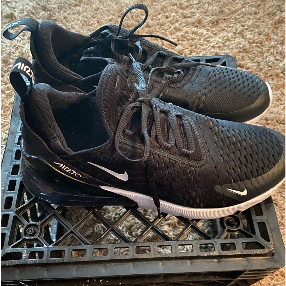 Nike Air Max 270